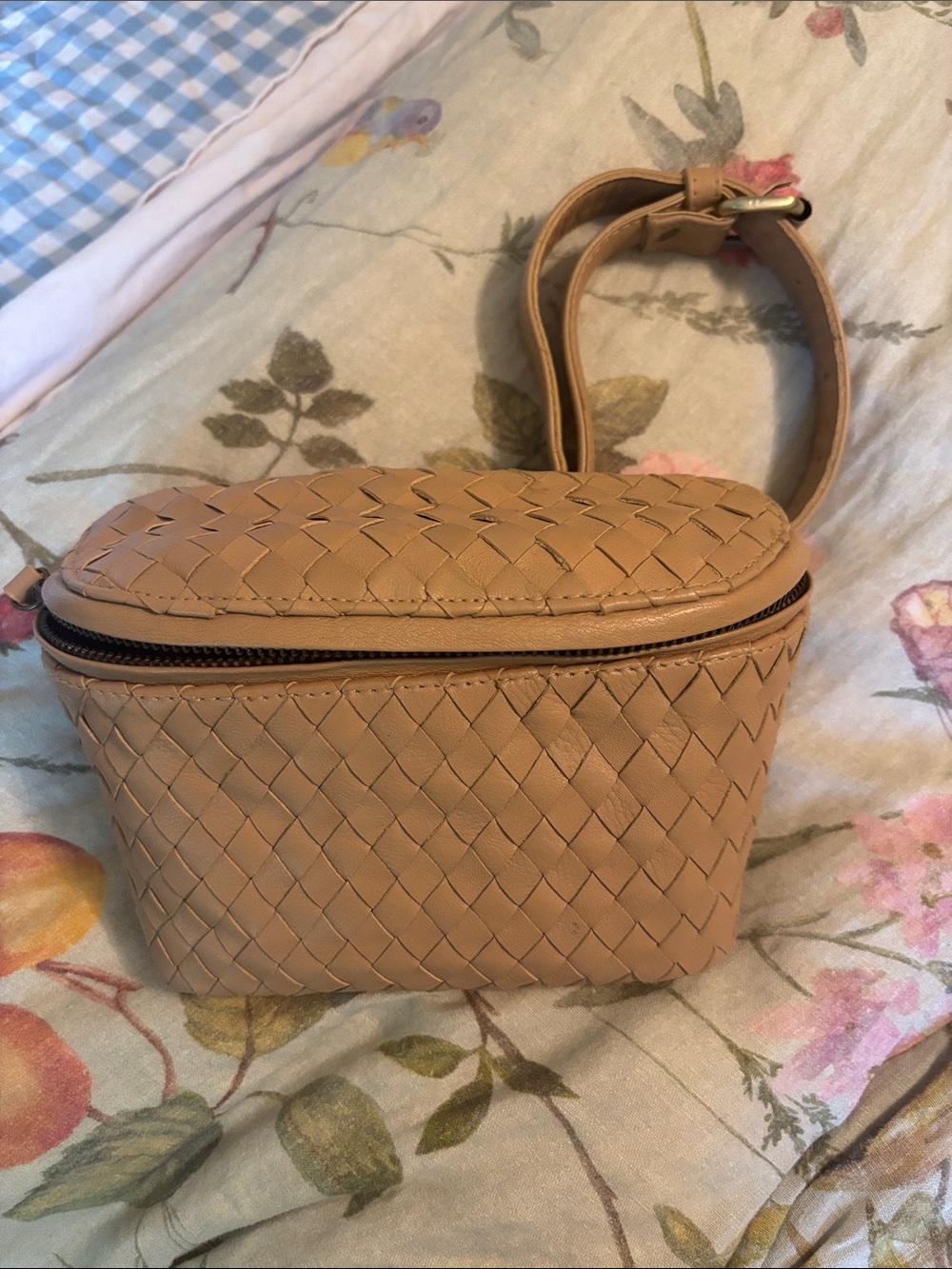 MANDRN Woven LeatherCrossbody Belt Bag — Tan Leather